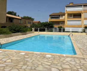 Agréable appartement avec piscine
